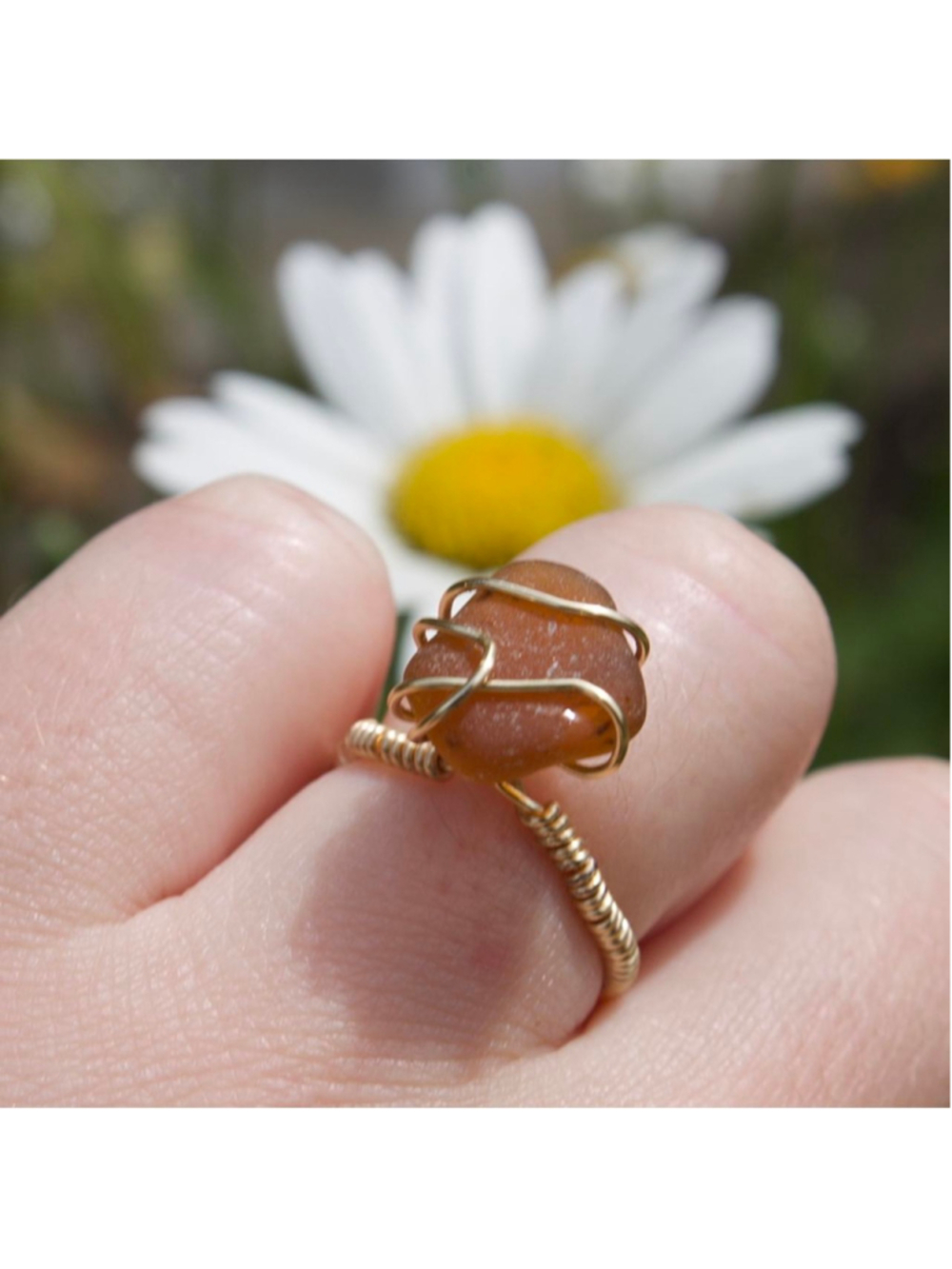 Handmade gold wire wrapped brown seaglass ring ππ«
PM me with any questions ab - Picture 2 of 3